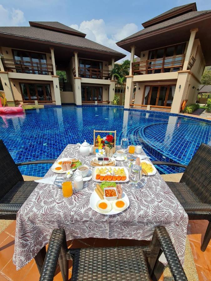 Elegancy Resort HHQ Exteriér fotografie