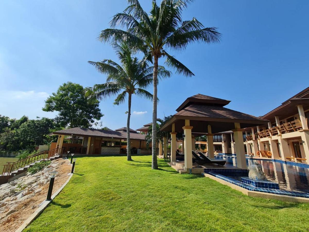 Elegancy Resort HHQ Exteriér fotografie